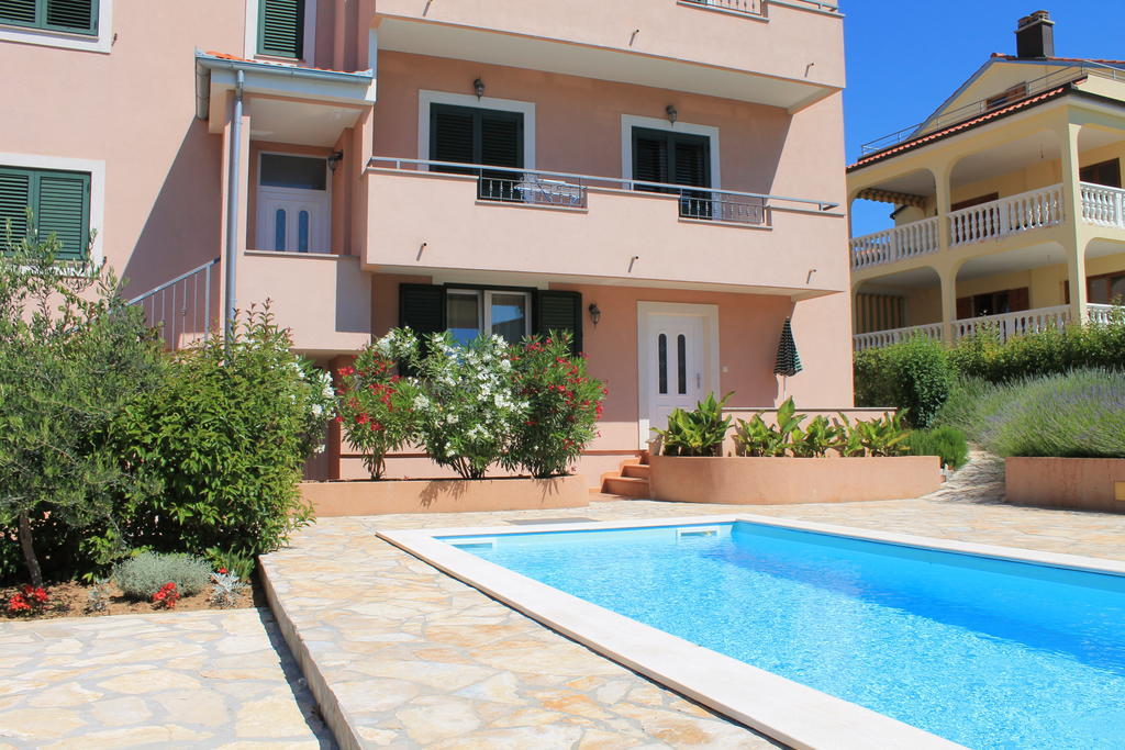 Apartments Lara & Luka Задар Экстерьер фото