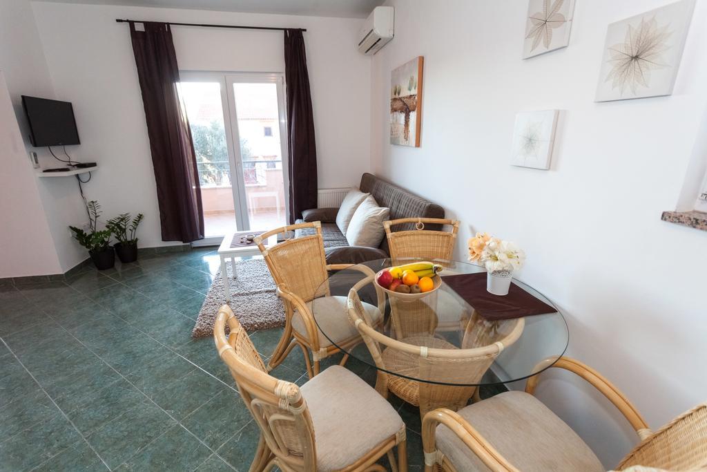 Apartments Lara & Luka Задар Экстерьер фото